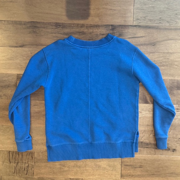 Kirkland Signature Blue Crewneck Sweater Size S - Picture 2 of 2